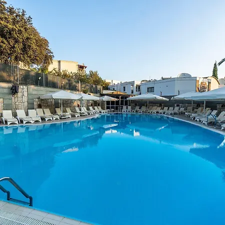 Afytos Resort 3*