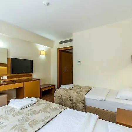 Afytos 3*