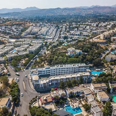 Rezort Afytos 3*