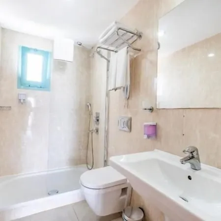 Rezort Afytos 3*